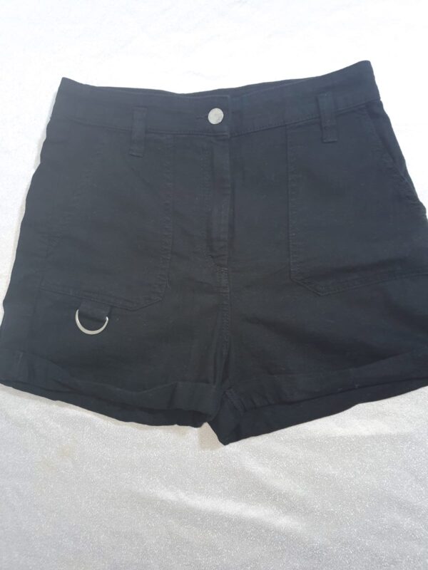 מכנסון שחור BERSHKA